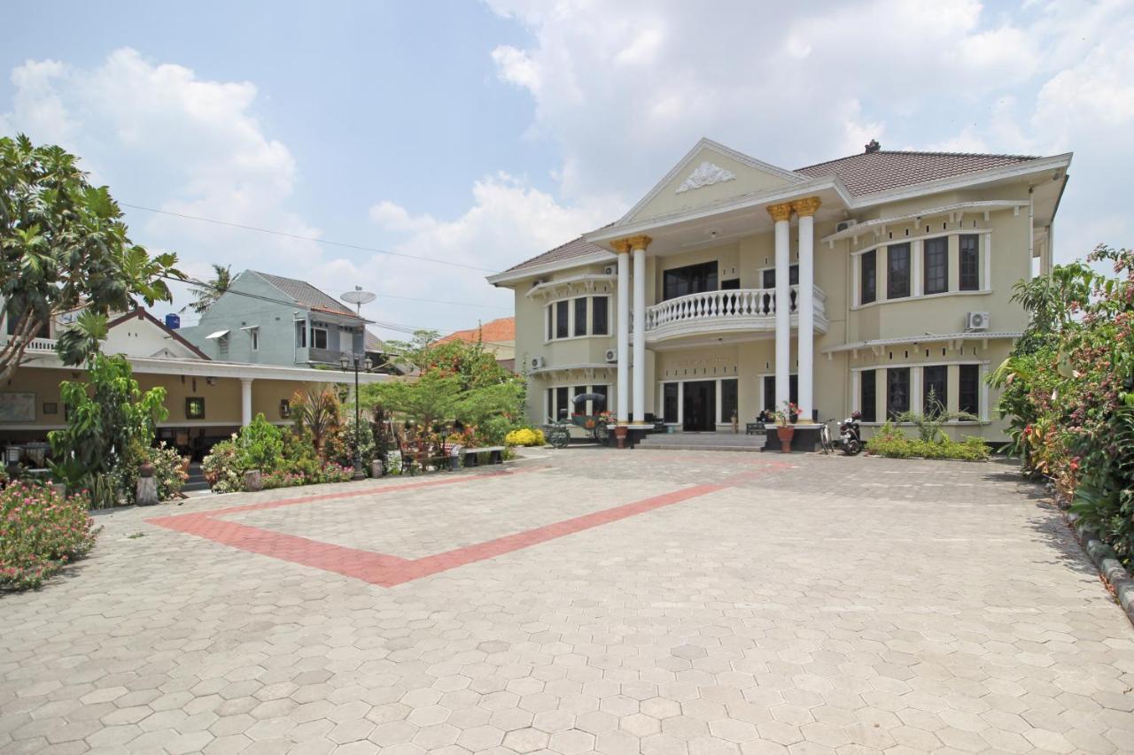 מלון Ngabean Reddoorz Near Umy Yogyakarta מראה חיצוני תמונה